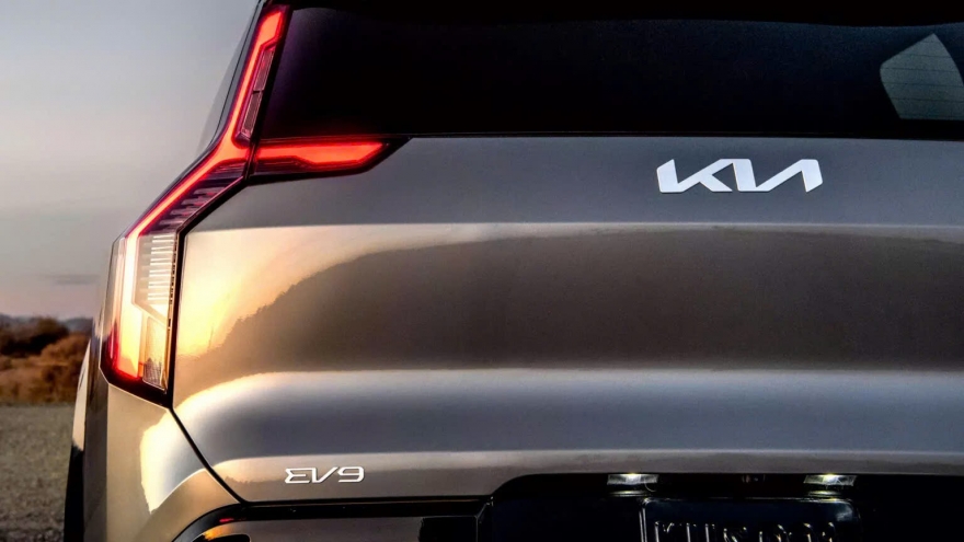 Xe điện Kia EV9 GT bất ngờ bị hoãn ra mắt vô thời hạn vì thị trường biến động