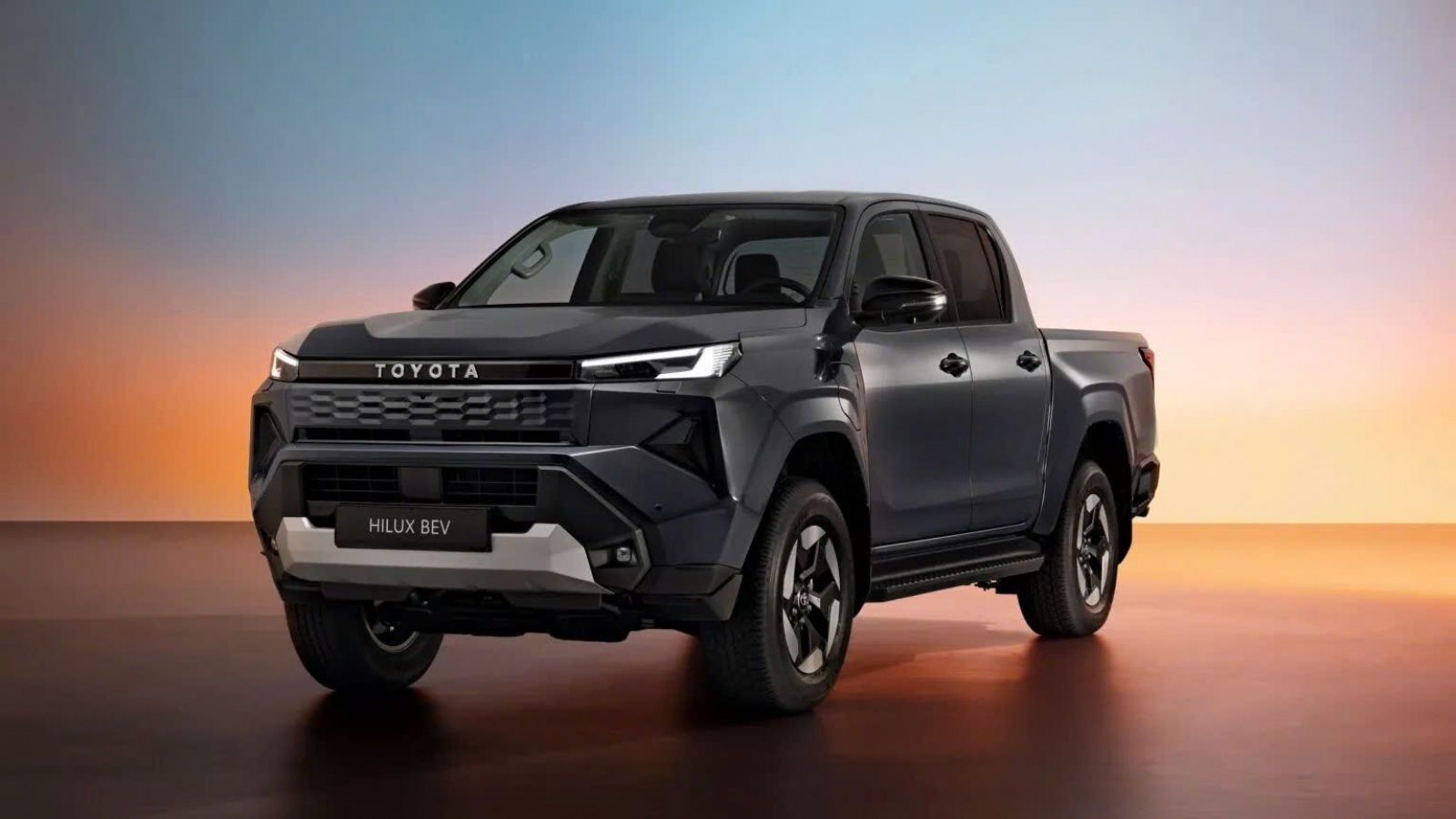 Toyota Hilux BEV khẳng định sẽ “dễ tiếp cận”, nhưng chưa tiết lộ giá