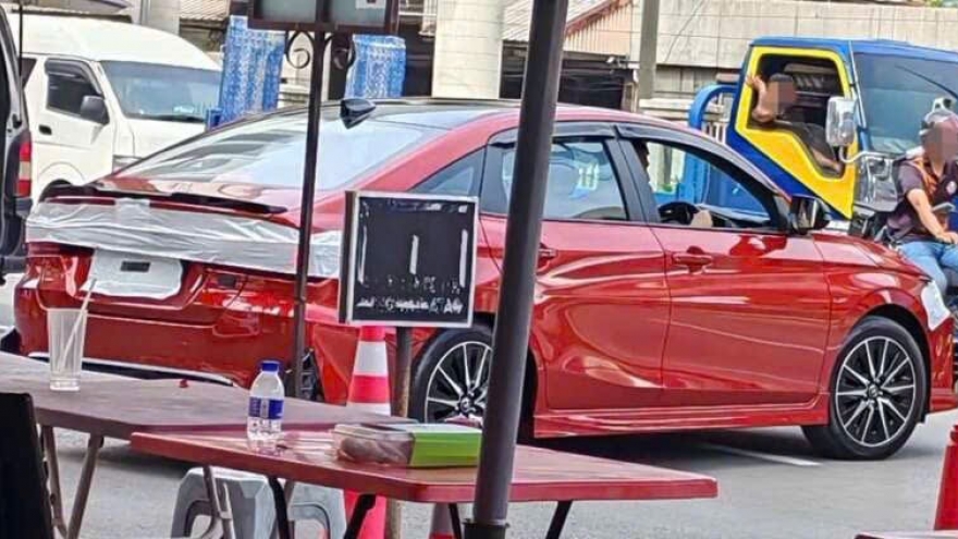 Toyota Vios Hybrid 2026 được bắt gặp chạy thử, chờ ngày ra mắt