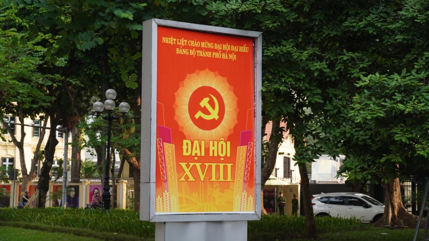 Xây dựng Đảng vững mạnh từ đổi mới tư duy và đạo đức cán bộ