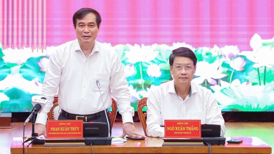 Góp ý Văn kiện Đại hội Đảng: Chuyển từ “quản lý” sang “quản trị” phục vụ nhân dân