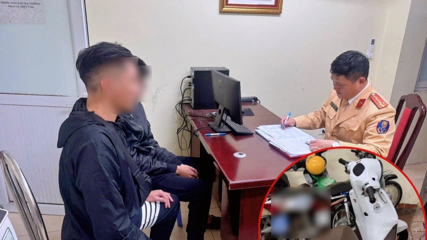 CSGT Hà Nội xử phạt hàng loạt vi phạm từ phản ánh của người dân