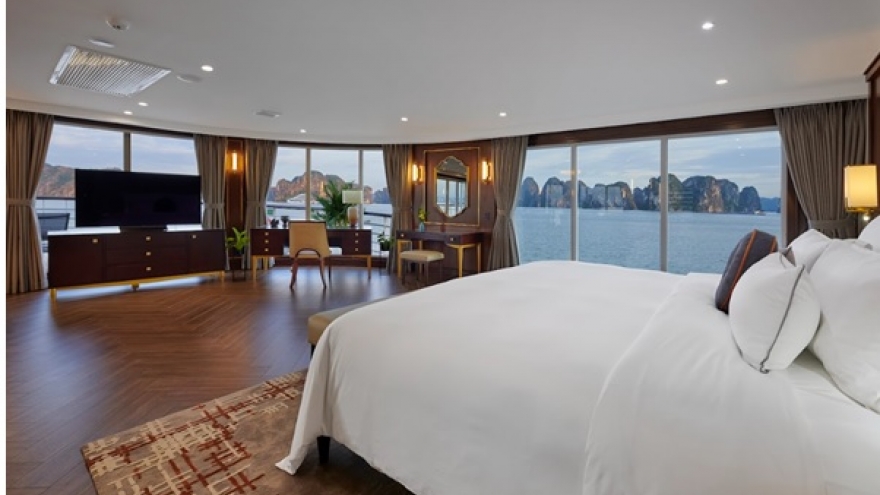 Bước tiến của du thuyền Hạ Long giữa làn sóng "sang trọng mang bản sắc địa phương"