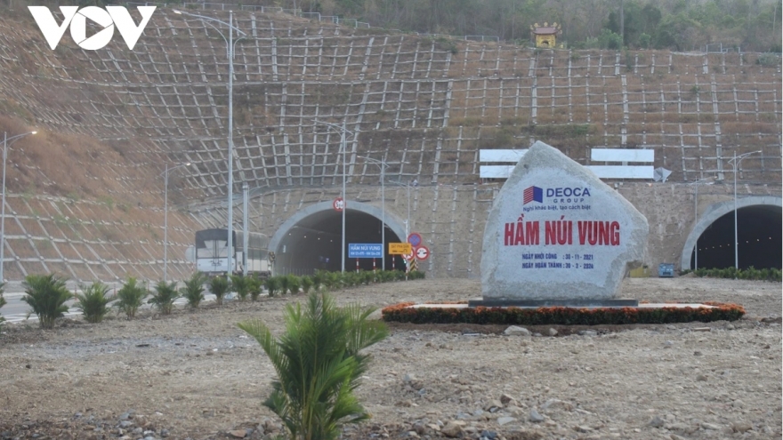Mở rộng hầm Núi Vung trên cao tốc Cam Lâm - Vĩnh Hảo