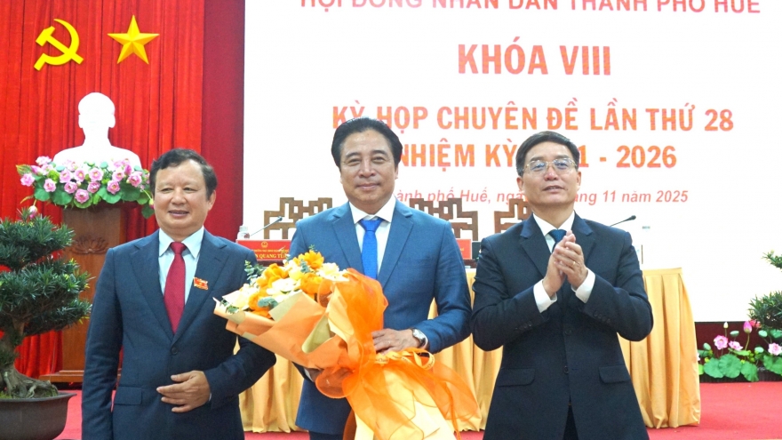 Ông Nguyễn Khắc Toàn được bầu giữ chức Chủ tịch UBND thành phố Huế