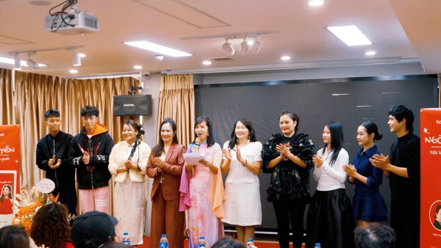 NSƯT Nguyệt Hằng, Hoa Thúy đóng phim về nữ quyền