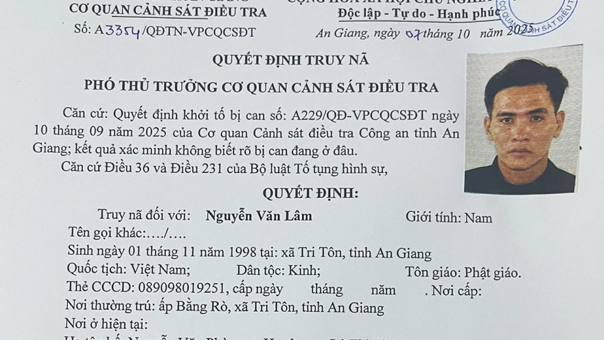 Trinh sát tóm gọn đối tượng bị truy nã
