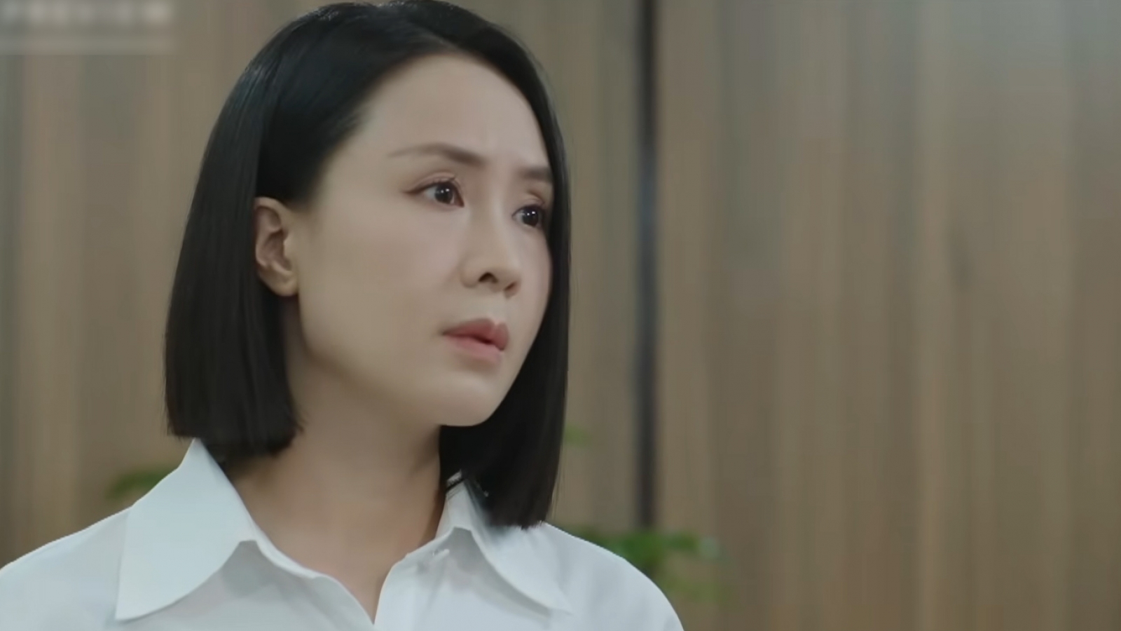“Lằn ranh” tập 10: Hé lộ loạt cán bộ cấp tỉnh dính đến đường dây đánh bạc VIP XĐ22
