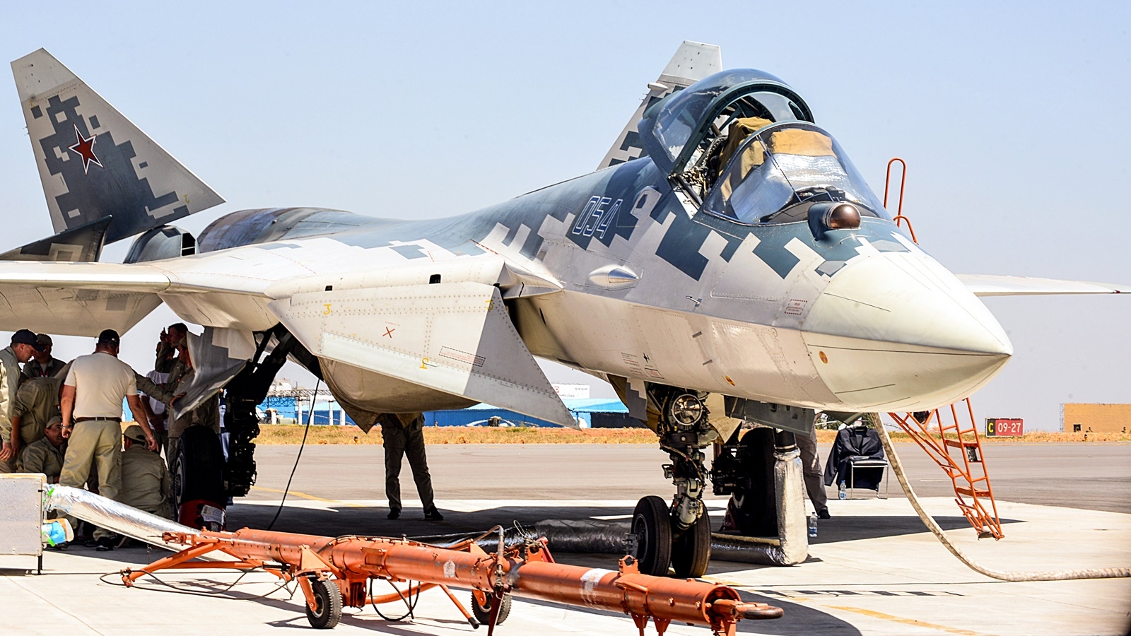 Nga sẵn sàng chuyển giao công nghệ máy bay tiêm kích tàng hình Su-57 cho Ấn Độ
