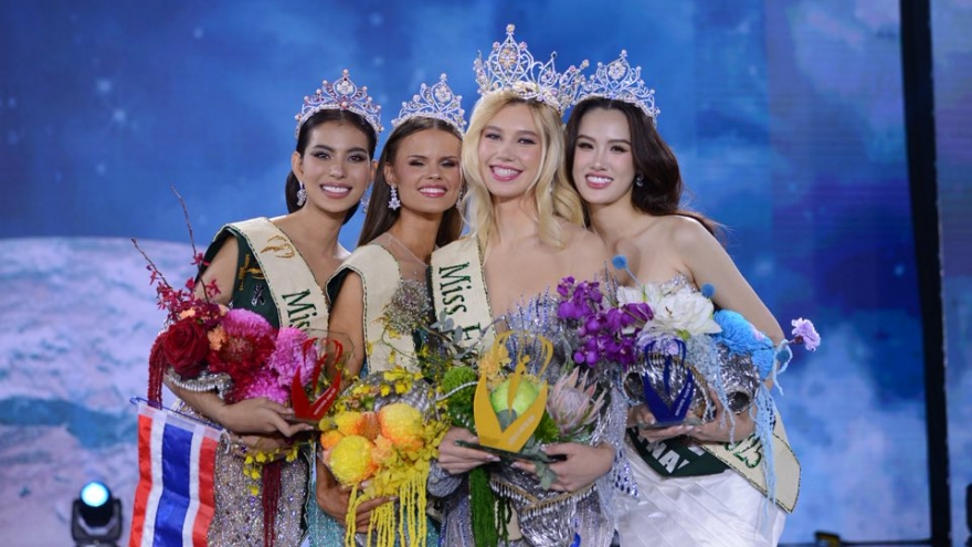 Vietnam secures Top 4 spot at Miss Earth 2025 in the Philippines