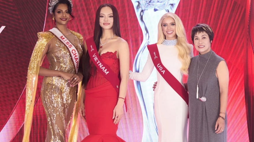 Á hậu Mai Ngô livestream bán hàng khi đang thi Miss Charm, Ban tổ chức lên tiếng