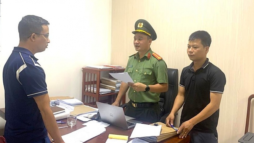 Bắt giữ 9 đối tượng đưa người trốn đi nước ngoài