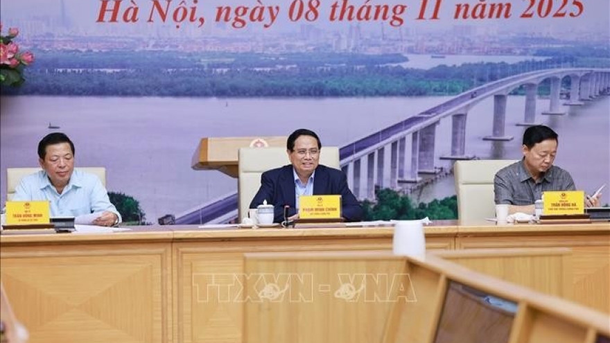 Government leader presides over meeting on national key transport projects