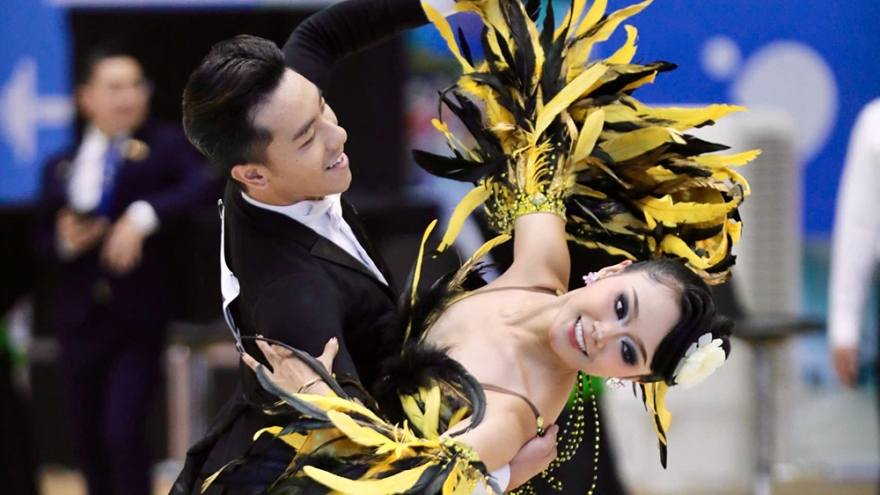 Cô gái Sơn La mê khiêu vũ thể thao và ước mơ được tỏa sáng trên sàn đấu lớn