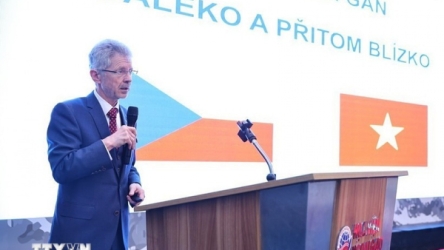 Czech Senate President underscores strategic education links with Vietnam