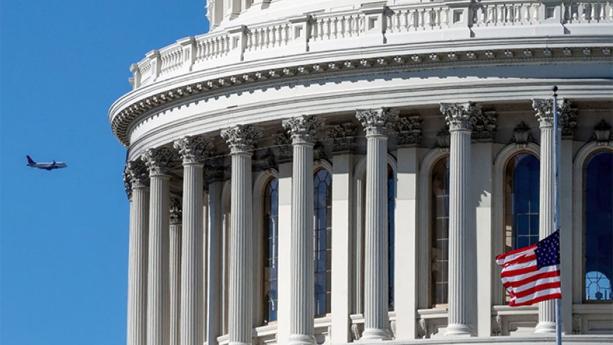 Hy vọng mới sau khi chính phủ Mỹ kết thúc chuỗi đóng cửa kỷ lục