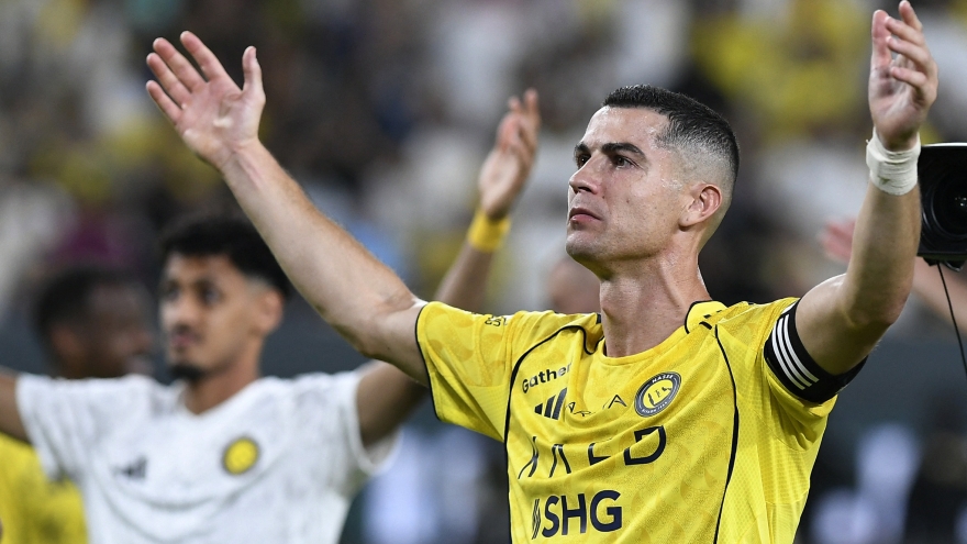Ronaldo lập thêm kỷ lục, Al Nassr tiếp tục toàn thắng ở Saudi Pro League