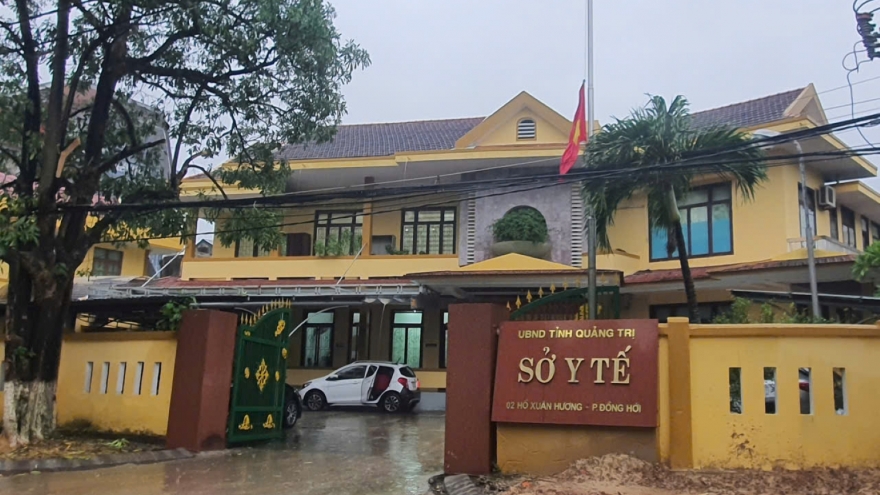 Yêu cầu kiểm điểm ông Lê Thanh Tuân, Phó Giám đốc Sở Y tế tỉnh Quảng Trị