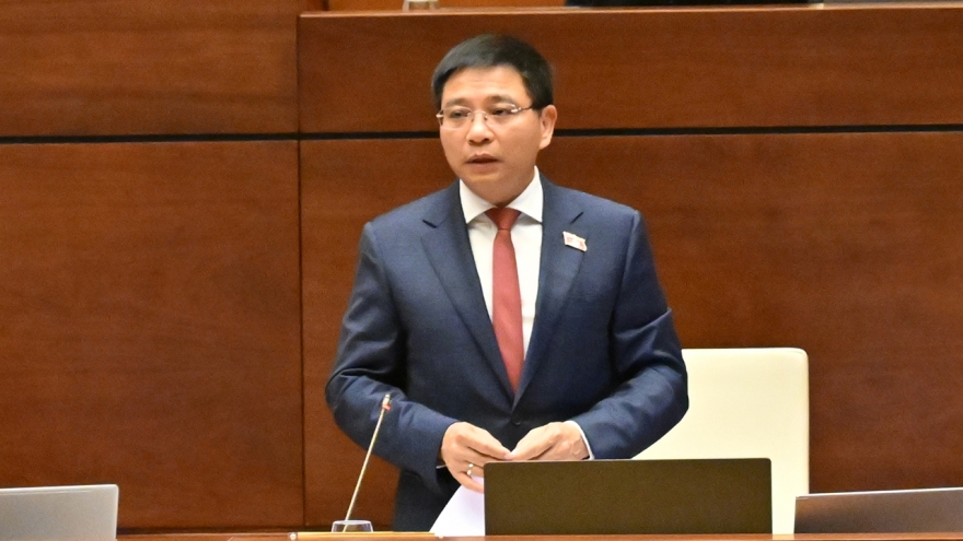 Lũ lụt diện rộng, hàng dự trữ được xuất thần tốc đáp ứng kịp thời cho người dân