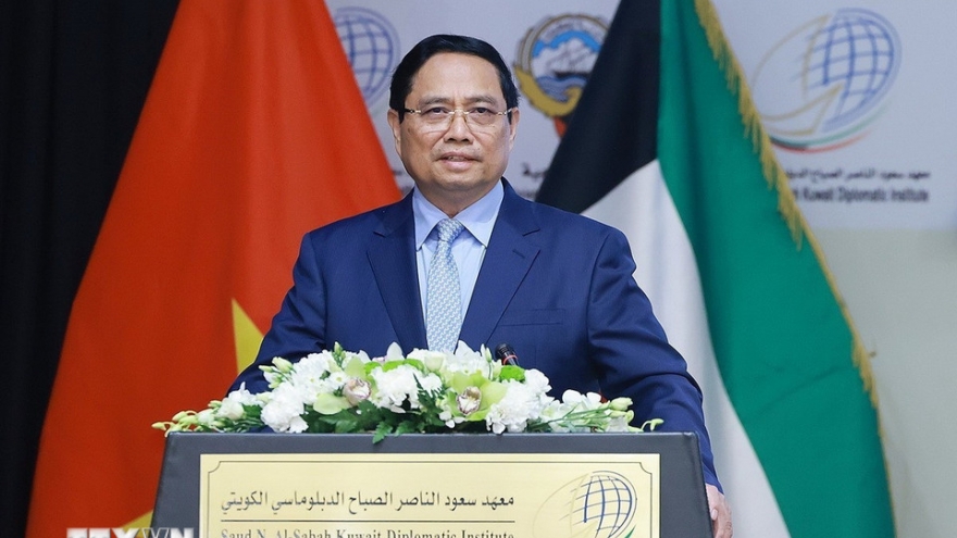 Thủ tướng Phạm Minh Chính phát biểu chính sách tại Học viện Ngoại giao Kuwait