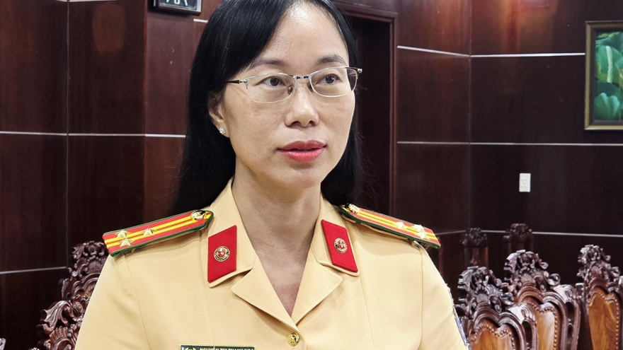 TP.HCM: Hỗ trợ người dân mất GPLX chuyển sang thẻ PET