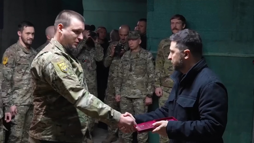 Tổng thống Ukraine Zelensky công bố hệ thống phòng không mới