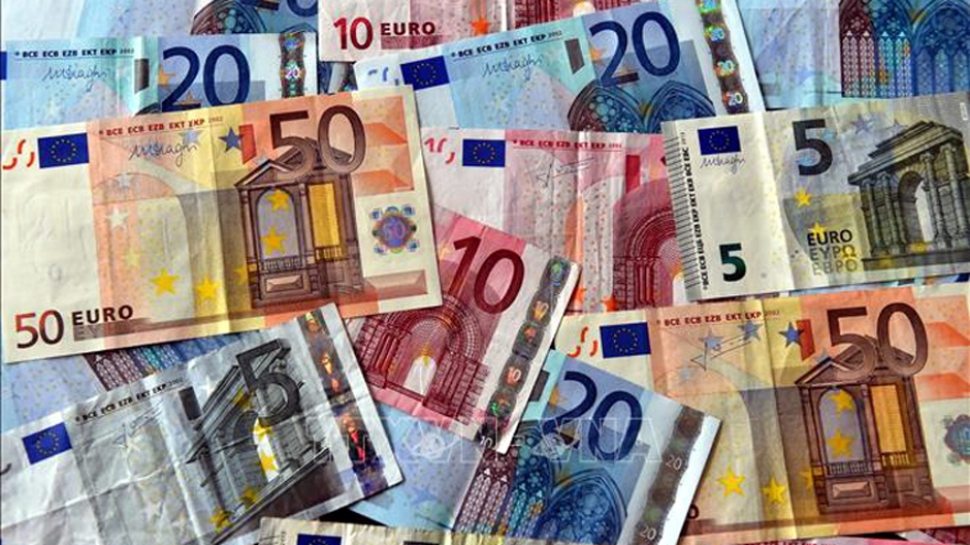 Trung Quốc sắp phát hành trái phiếu chính phủ bằng đồng euro