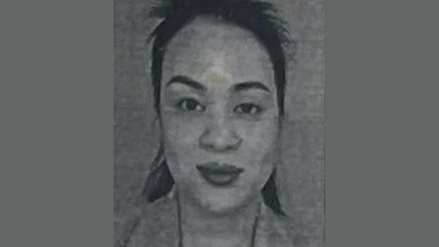 Truy tìm người phụ nữ làm giả sổ đỏ để chiếm đoạt tiền tỷ