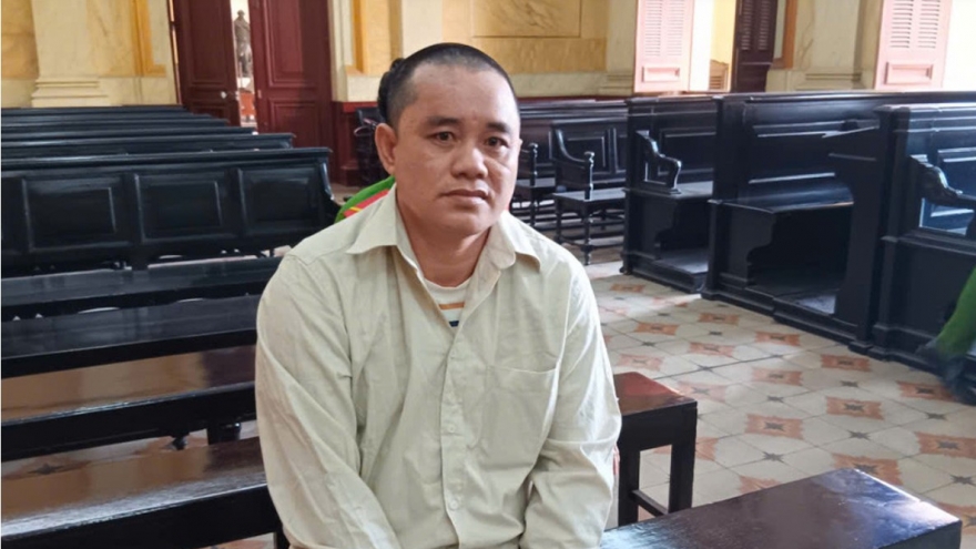 Tuyên án tử hình kẻ dùng kéo sát hại "vợ hờ"