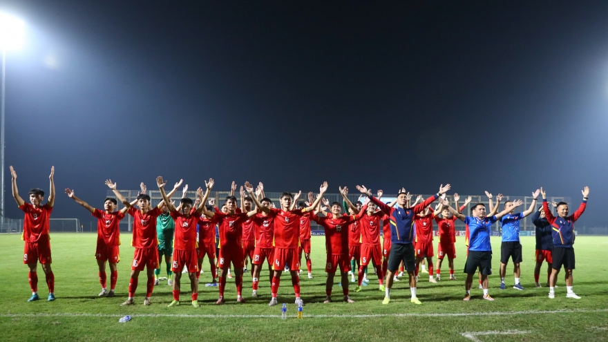 U17 Việt Nam và U17 Trung Quốc gây chấn động châu Á