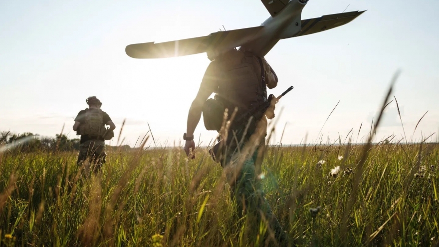 Romania và Moldova báo động UAV xâm phạm, Ba Lan thúc giục NATO bảo vệ sườn Đông