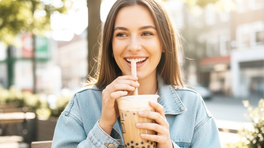 Nguy cơ bị "bào mòn" gan thận từ món trà sữa giới trẻ mê mẩn