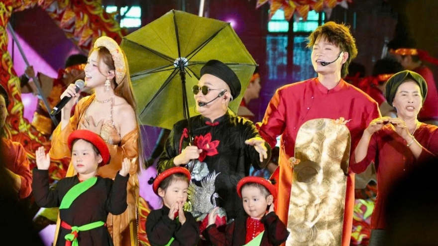 Phát huy sức mạnh mềm văn hóa để khẳng định tầm vóc dân tộc Việt Nam