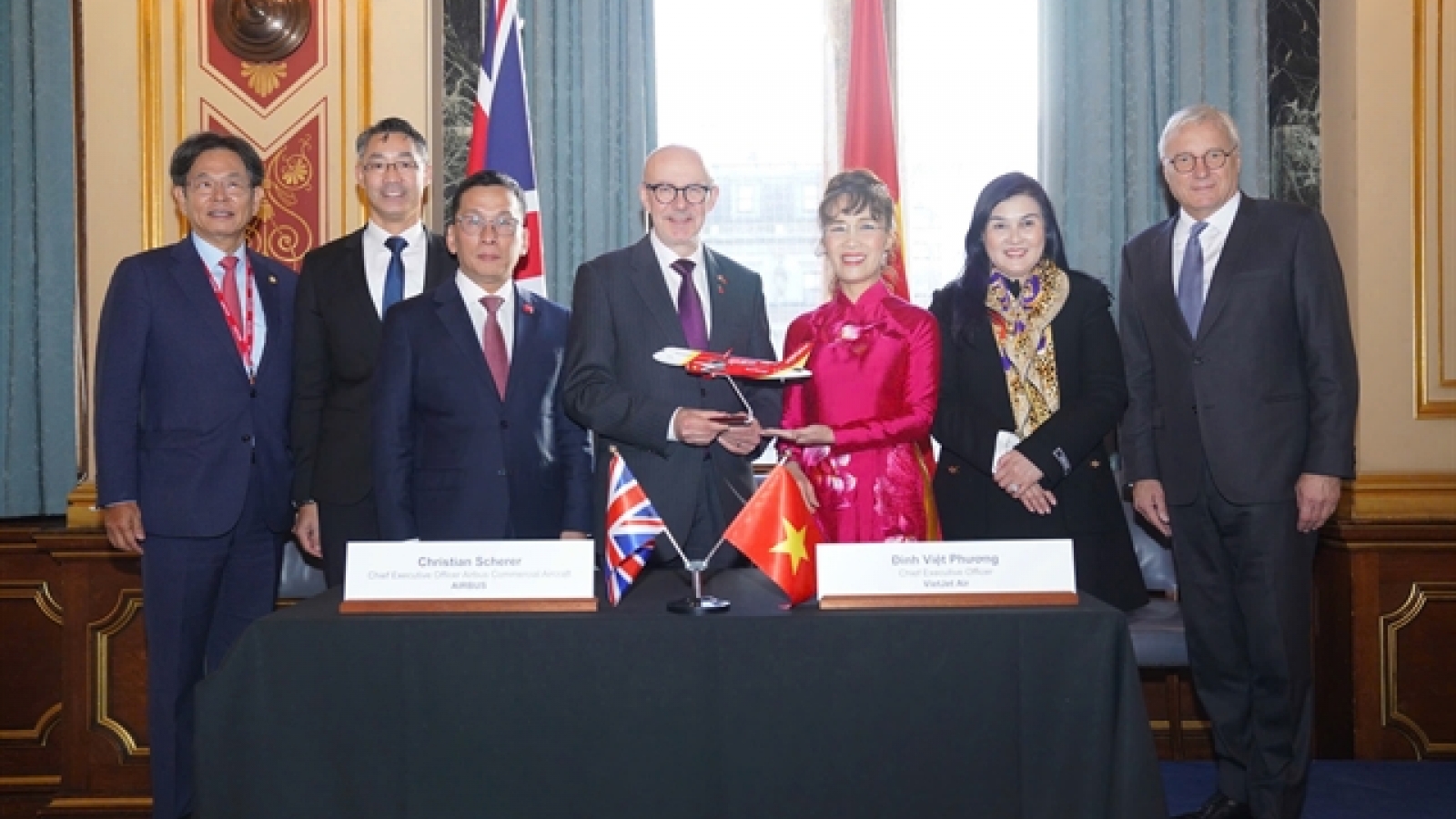Vietjet places landmark order for 100 Airbus A321neo Jets