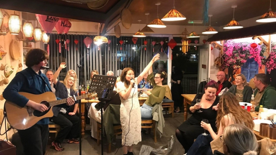 Culture house in UK connects overseas Vietnamese with homeland