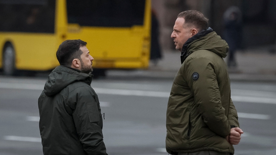 “Địa chấn chính trị” từ vụ Chánh văn phòng Tổng thống Ukraine từ chức