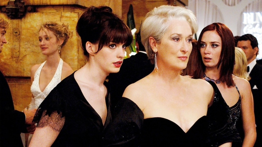 Anne Hathaway trở lại sau 20 năm: Từ cô trợ lý vụng về đến biểu tượng Hollywood