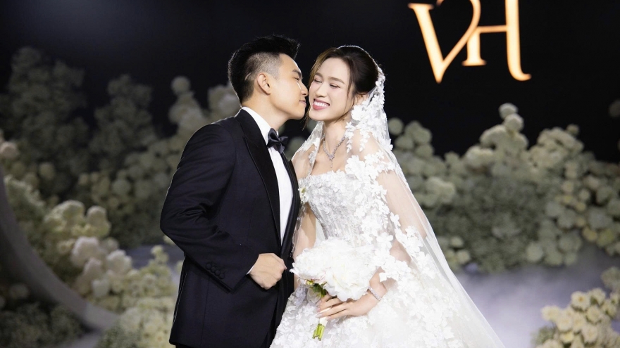 Sao Việt 10/11: Đỗ Thị Hà và chồng trao nhau lời thề nguyện