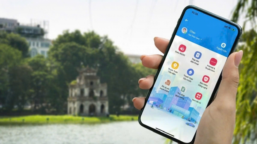 Hà Nội nhận gần 3.000 hồ sơ trong 4 giờ rà soát dữ liệu đăng ký xe và GPLX