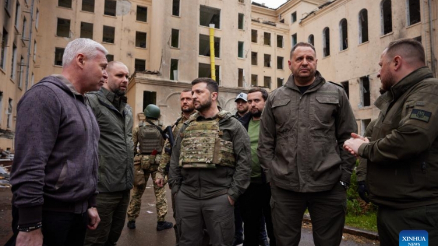 Ukraine gửi kế hoạch hòa bình sửa đổi tới Nhà Trắng