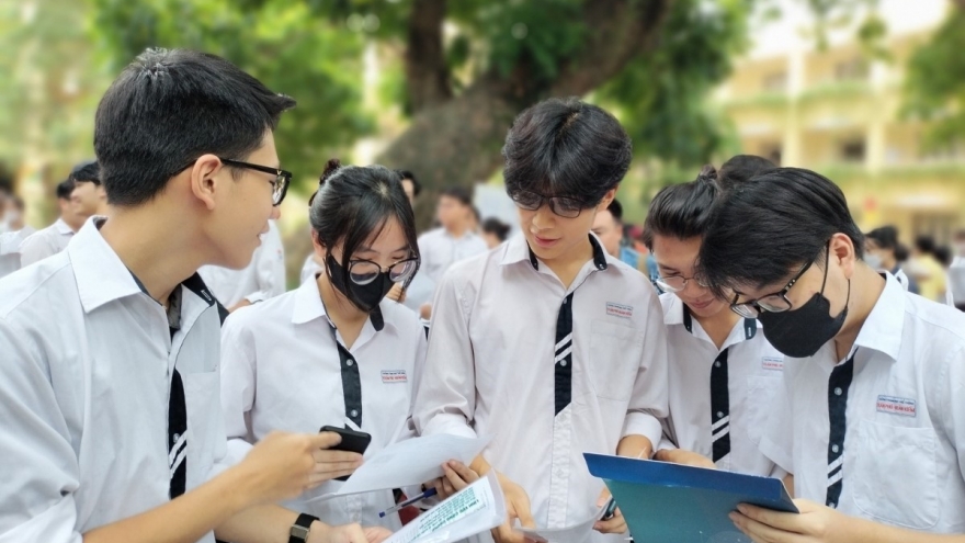 Vì sao nhiều trường đại học bỏ xét tuyển học bạ?