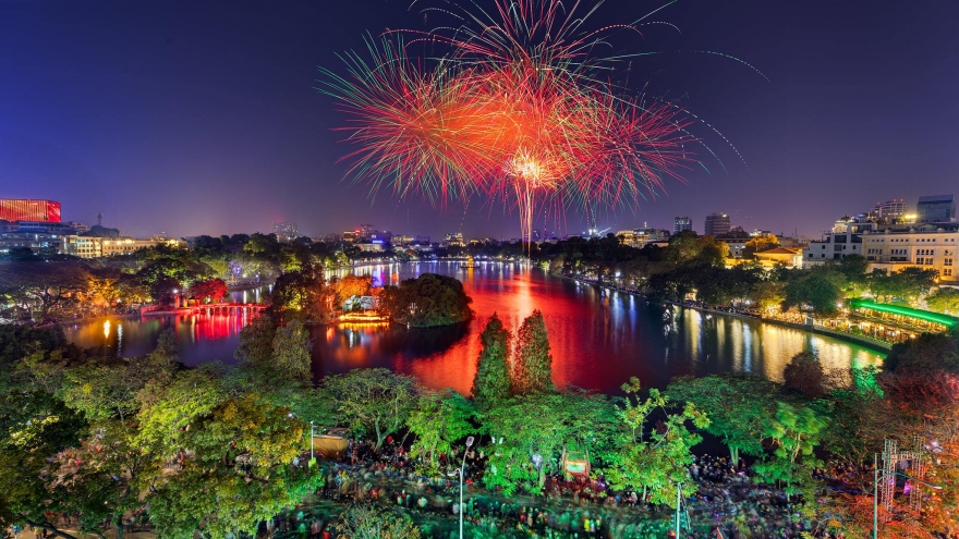 Cả nước sôi động với countdown và lễ hội nghệ thuật chào năm mới 2026