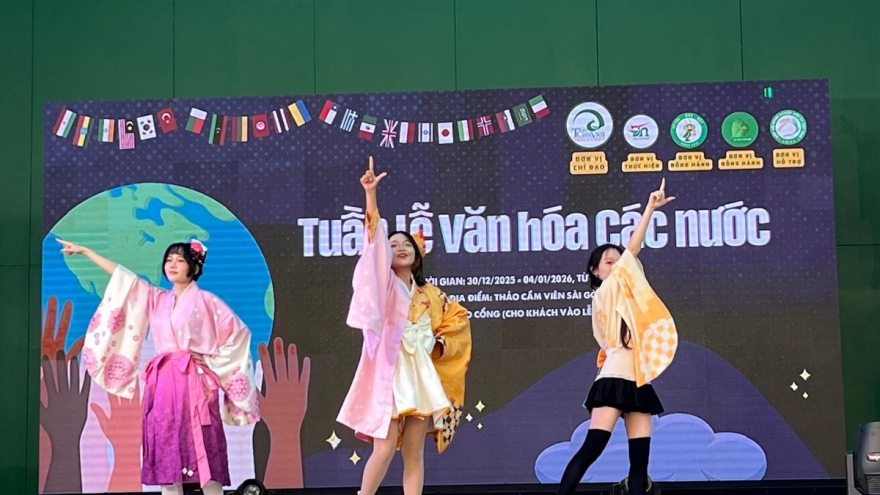 Khai mạc Tuần lễ Văn hóa Quốc tế tại Thảo Cầm Viên, miễn phí vé buổi tối