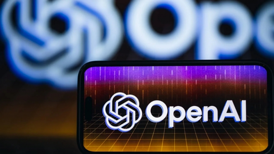 OpenAI ra mắt GPT-5.2: Ít ảo giác hơn, điểm chuẩn vượt xa GPT-5