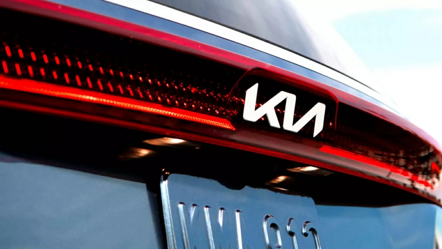 Cửa trượt Carnival bị kiện vì lo ngại an toàn, Kia bác bỏ cáo buộc