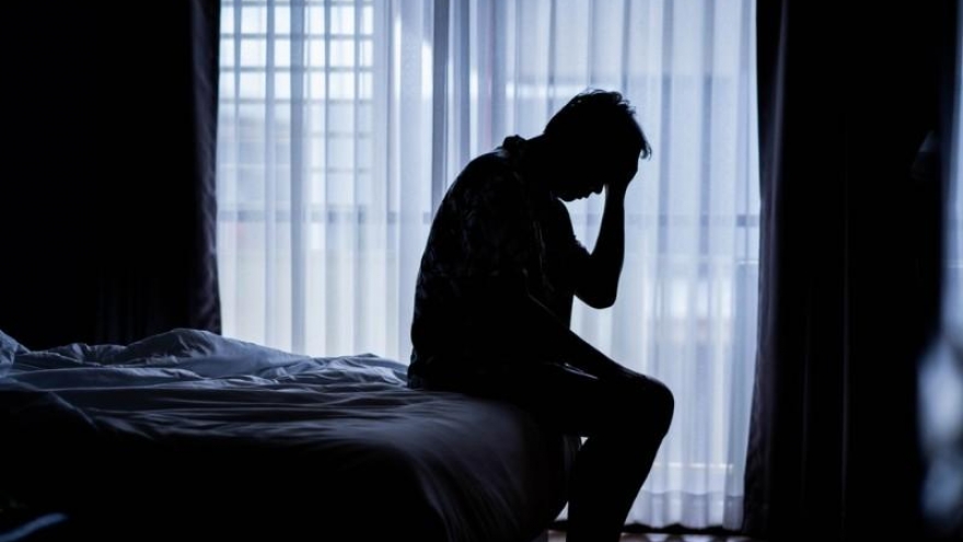 Nỗi khổ són tiểu không tự chủ vì u tiền liệt tuyến