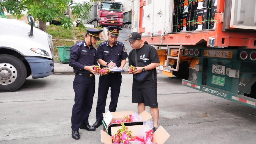 Cao điểm chống buôn lậu: Hải quan siết chặt kiểm soát trên mọi tuyến biên giới