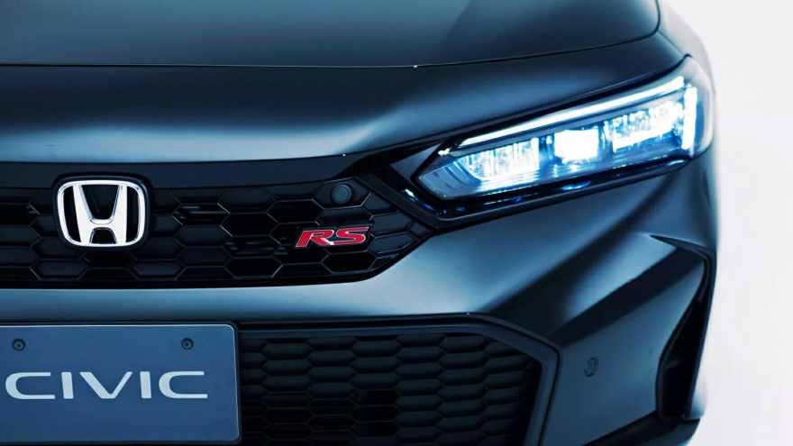 Honda Civic RS Prototype Hybrid ra mắt với tính năng số sàn giả lập