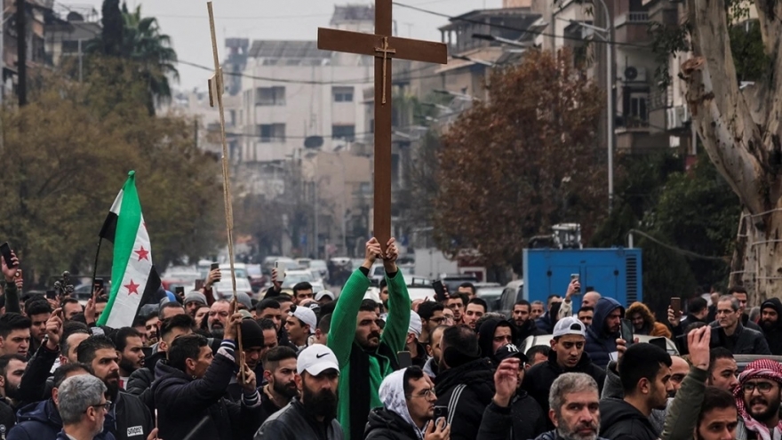 Syria ban hành lệnh giới nghiêm sau bạo lực sắc tộc