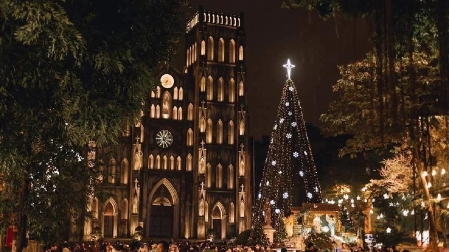 Giáng sinh 2025 đi chơi đâu ở Hà Nội?